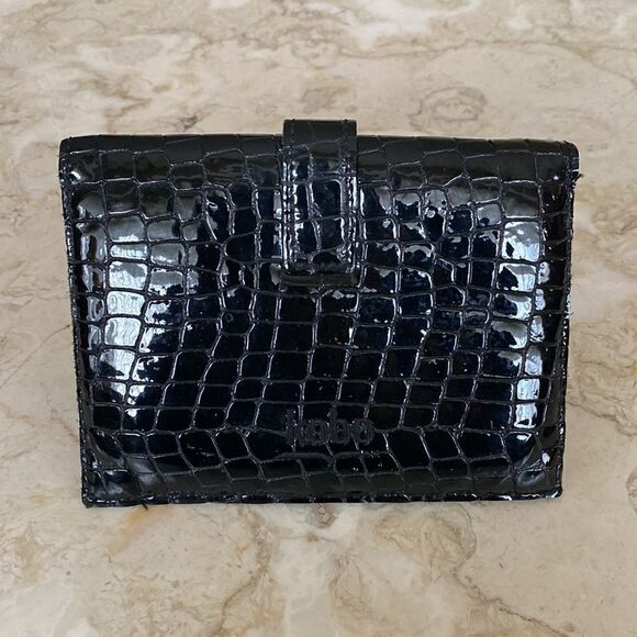 Roots Croc Embossed Leather Case - Kobo - iPad Mini/Tablet/eReader Case - Picture 2 of 7